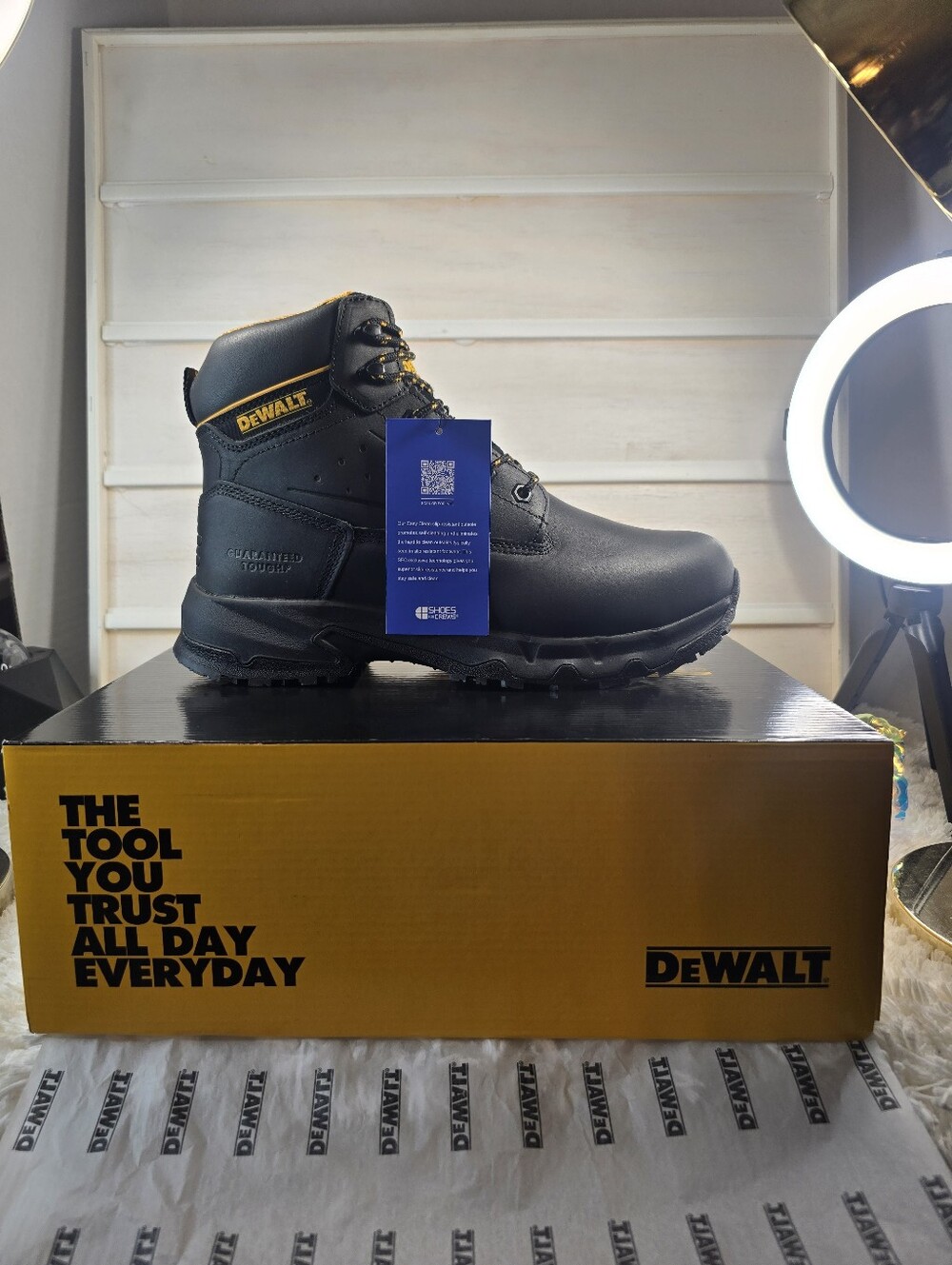 DeWALT Men's Black Safety Work Boots - Rugged All-Day Comfort